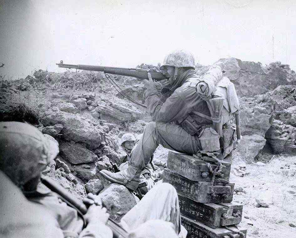M1 Garand Soldier.jpg